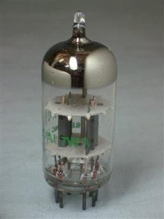 Válvula Eletrônica duplo triodo 12AU7 6189 ECC802S
